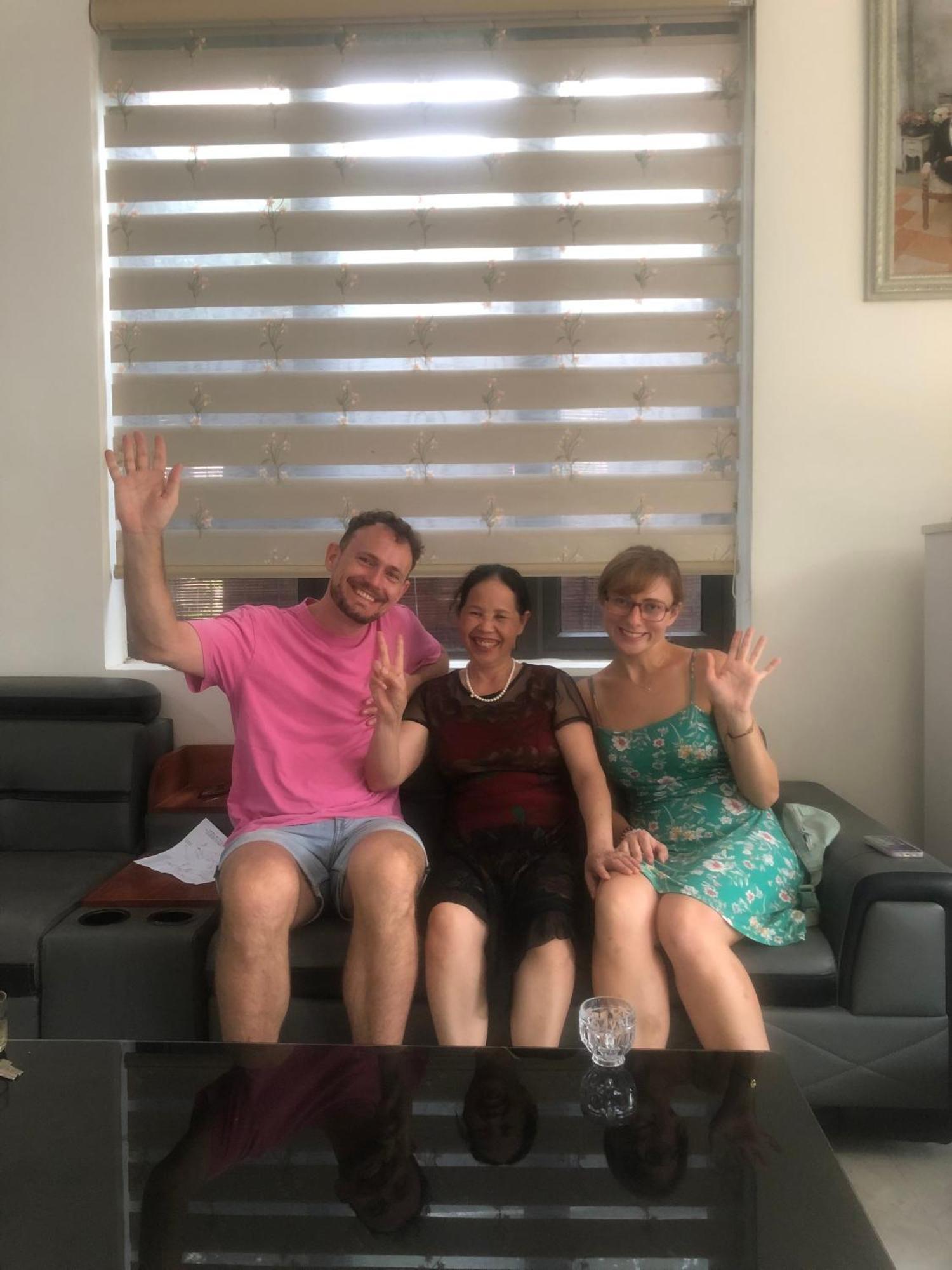 Truong Son Luxury Homestay นิญบิ่ญ ภายนอก รูปภาพ