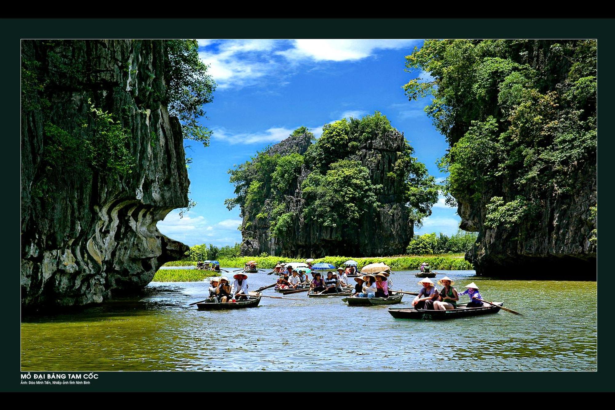 Truong Son Luxury Homestay นิญบิ่ญ ภายนอก รูปภาพ